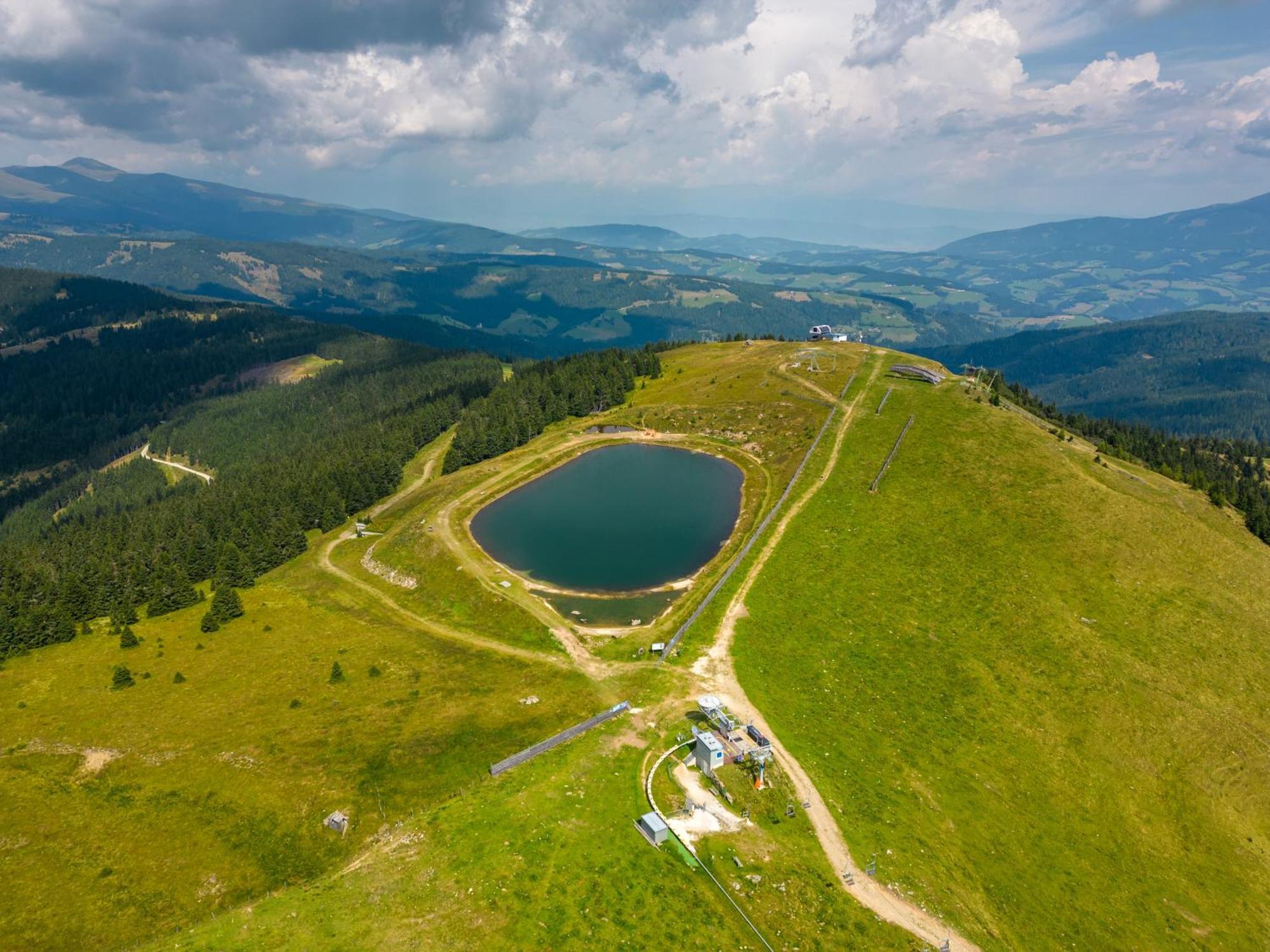 Almhuettendorf Klippitztoerl Klippitztorl Екстер'єр фото